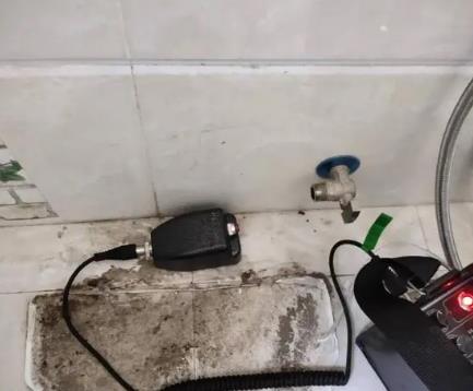 怀来屋顶漏水维修公司分享下卫生间漏水的危害及解决方法